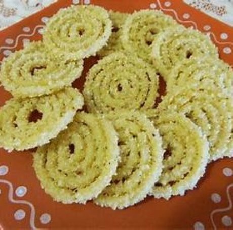 sabudana batata green chilli chakli